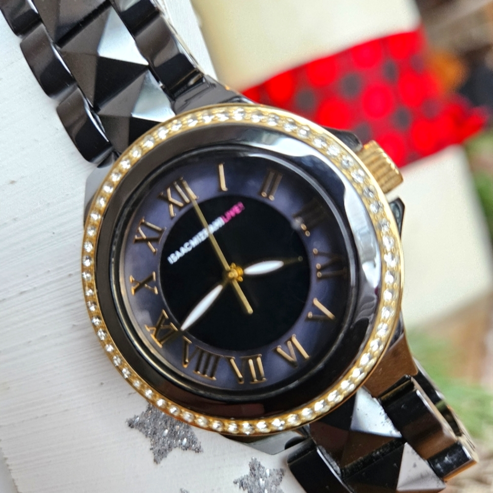 Isaac MizrahiLIVE watch
